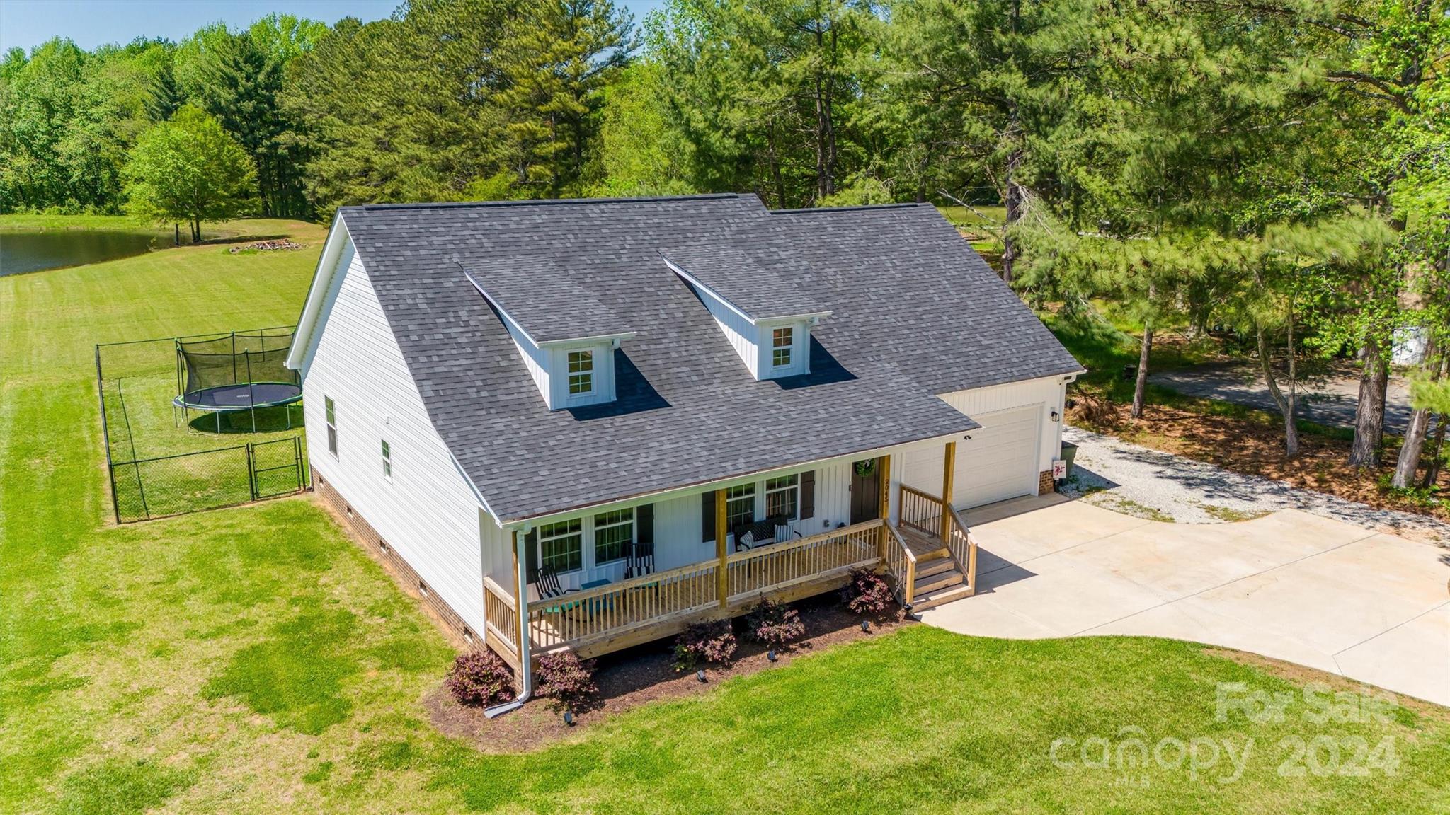 2045 Meadow Road Clover, SC 29710 - Photo 26 of 33 Gallery Image 26