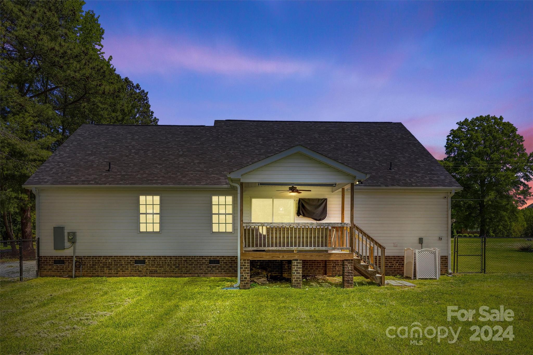 2045 Meadow Road Clover, SC 29710 - Photo 32 of 33 Gallery Image 32
