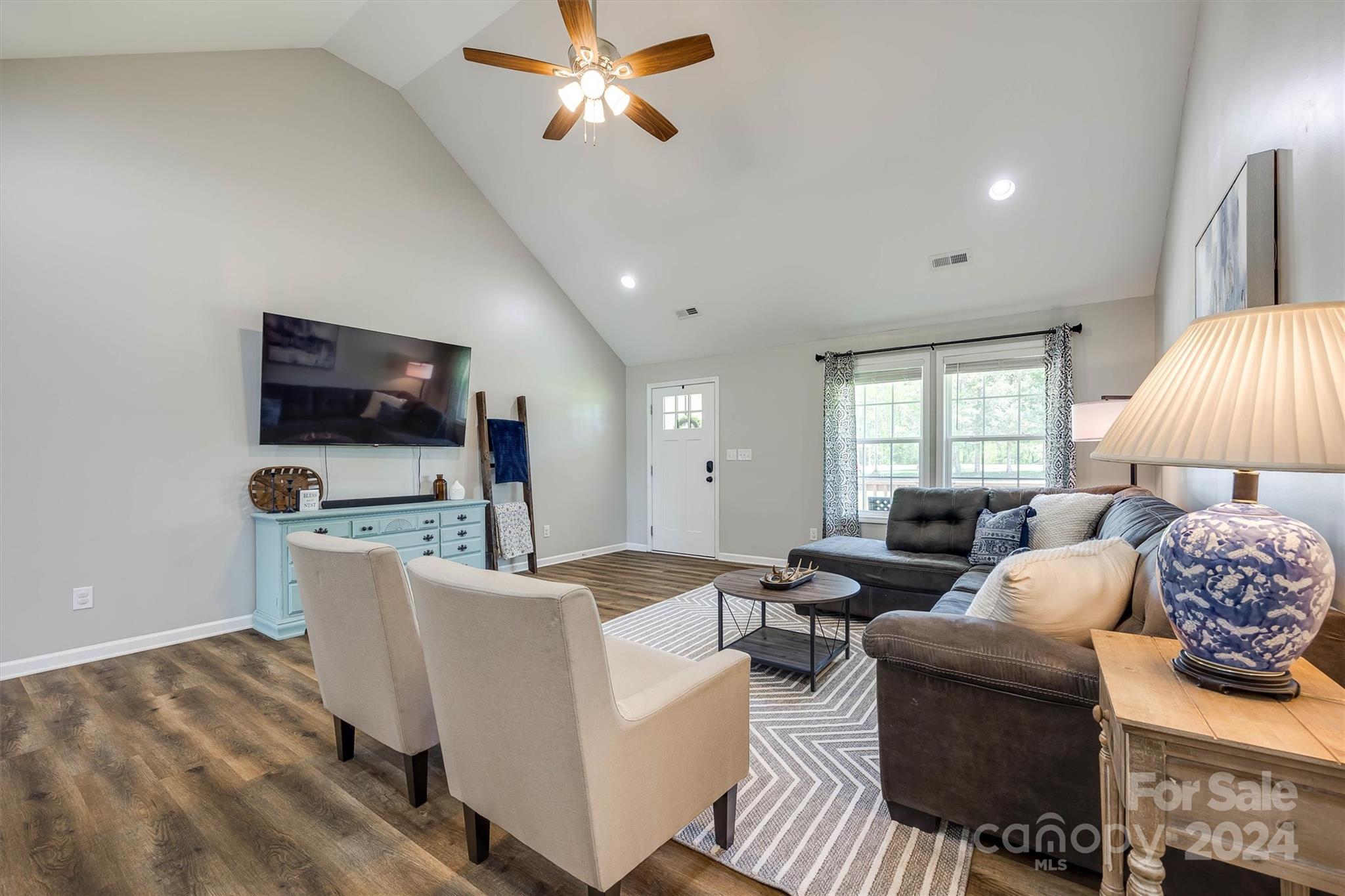2045 Meadow Road Clover, SC 29710 - Photo 6 of 33 Gallery Image 6