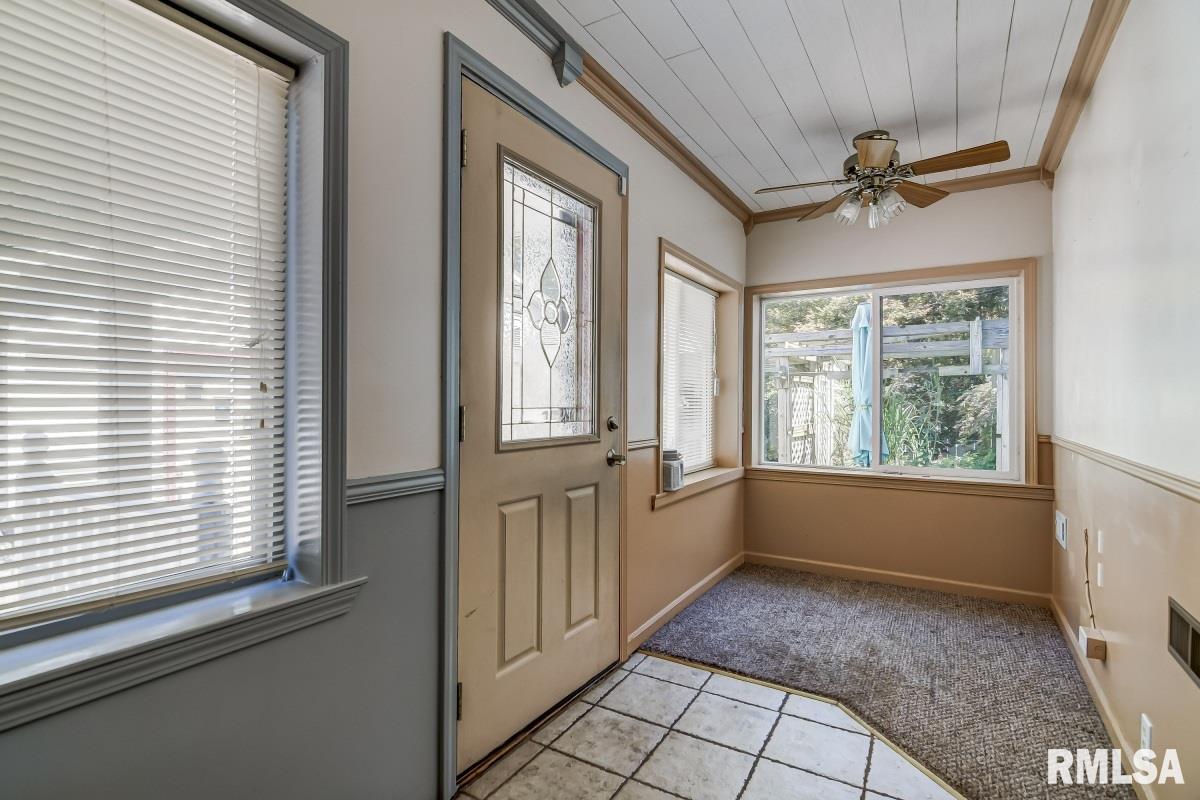 405 West Madison Street Athens, IL 62613 - Photo 35 of 42 Gallery Image 35