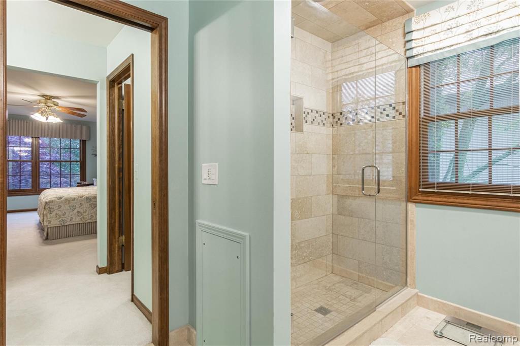 3650 Merriweather Lane Rochester Hills, MI 48306 - Photo 22 of 36