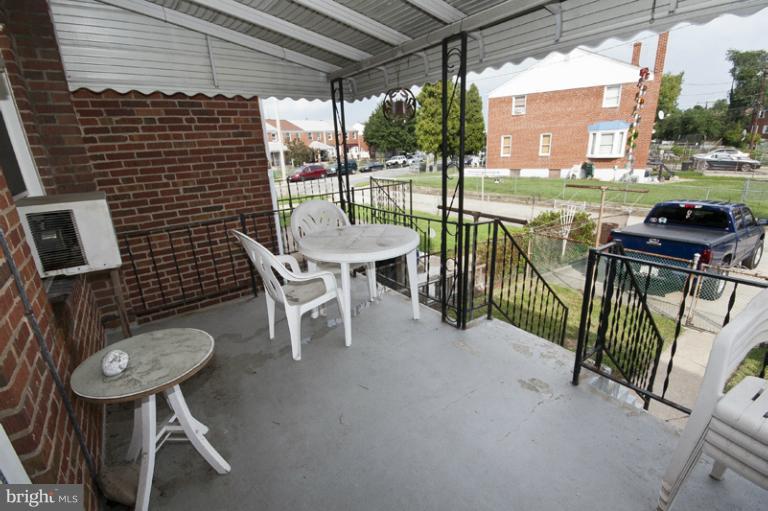 452 Torner Road Baltimore, MD 21221 - Photo 14 of 17 Exterior (Rear)