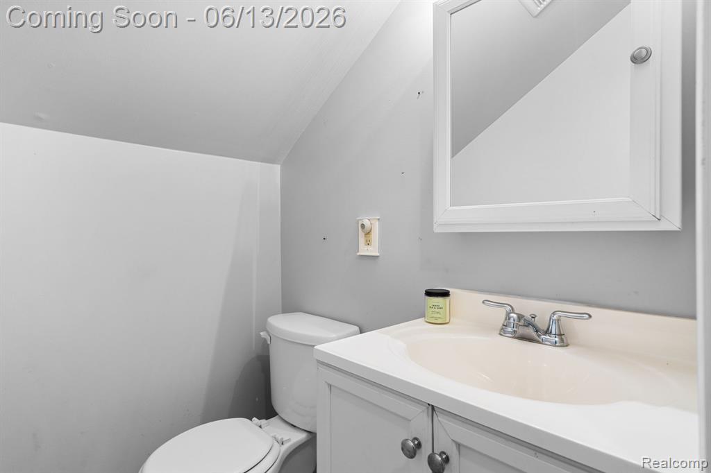15635 West 13 Mile Road Southfield, MI 48076 - Photo 17 of 25