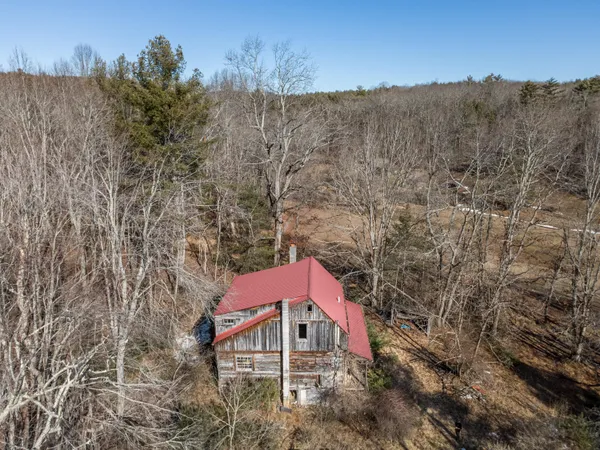 $599,900 | 183 Willow Brook Lane Northeast, Pilot, VA 24138