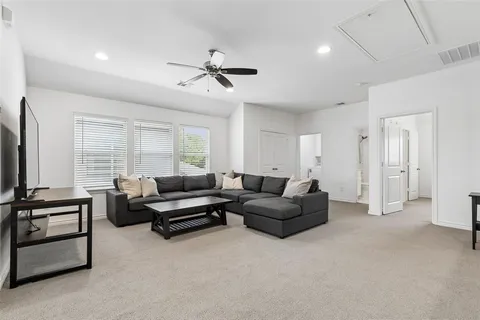 $625,000 | 2941 Gordon Avenue, Fort Worth, TX 76110