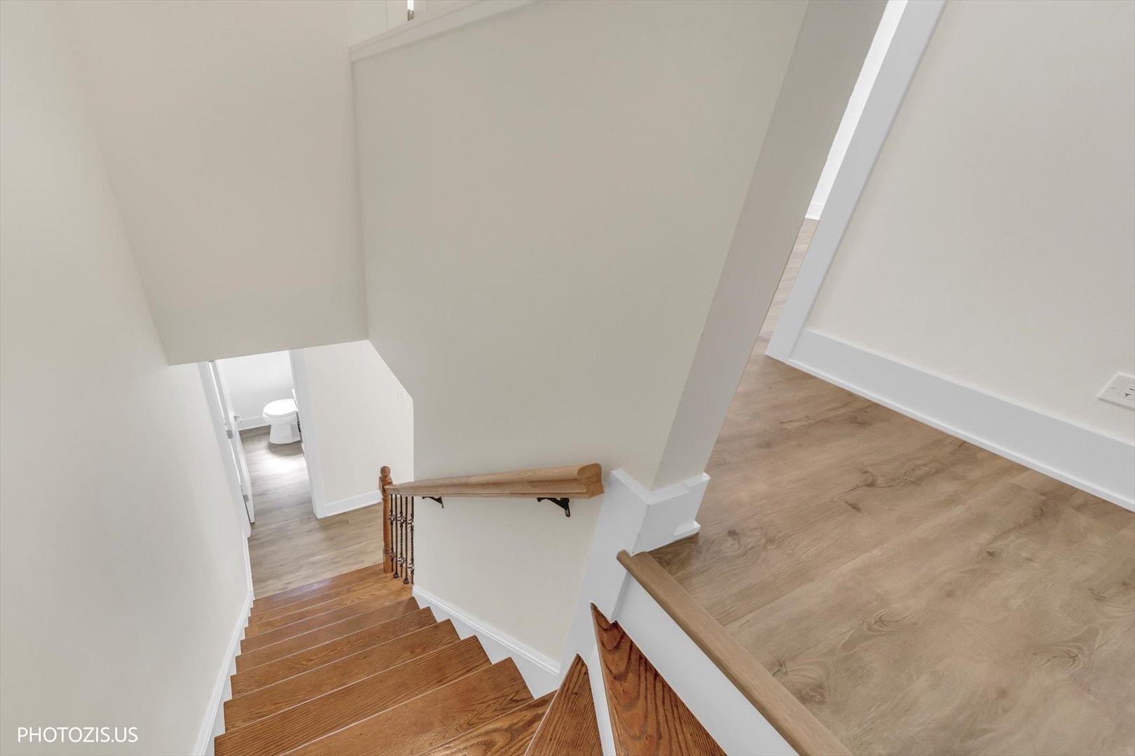 803 Brummel Street Evanston, IL 60202 - Photo 18 of 40