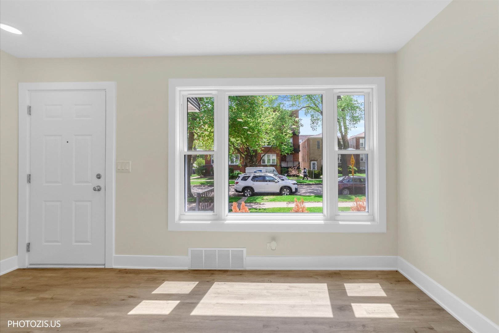 803 Brummel Street Evanston, IL 60202 - Photo 8 of 40