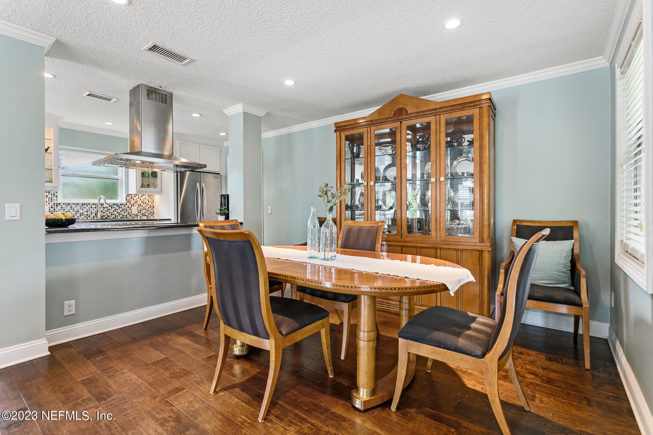 1 Hopson Road Jacksonville Beach, FL 32250 - Photo 18 of 58 a dining room with furniture and window