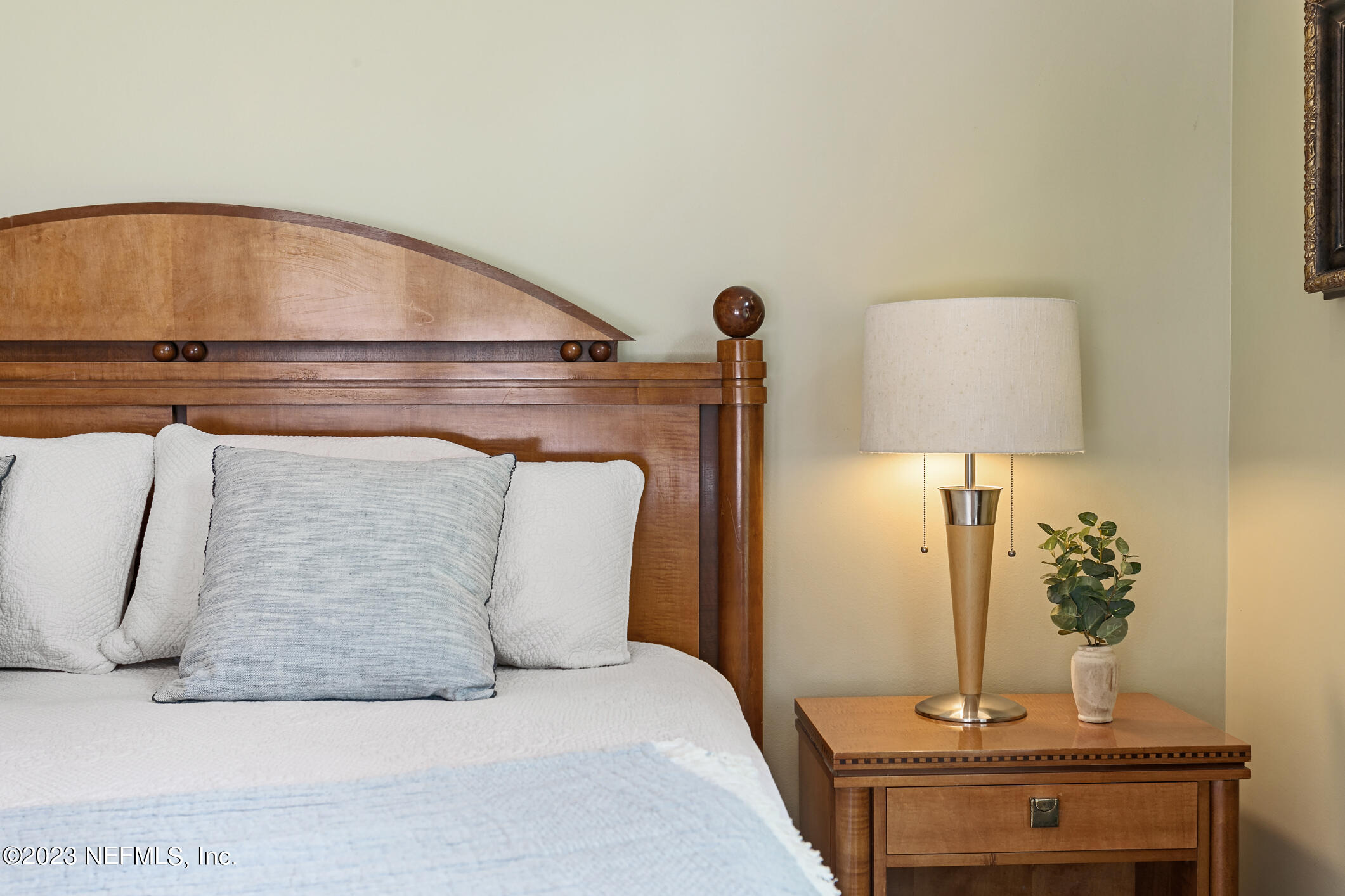 1 Hopson Road Jacksonville Beach, FL 32250 - Photo 34 of 58 a living room with a couch and a table