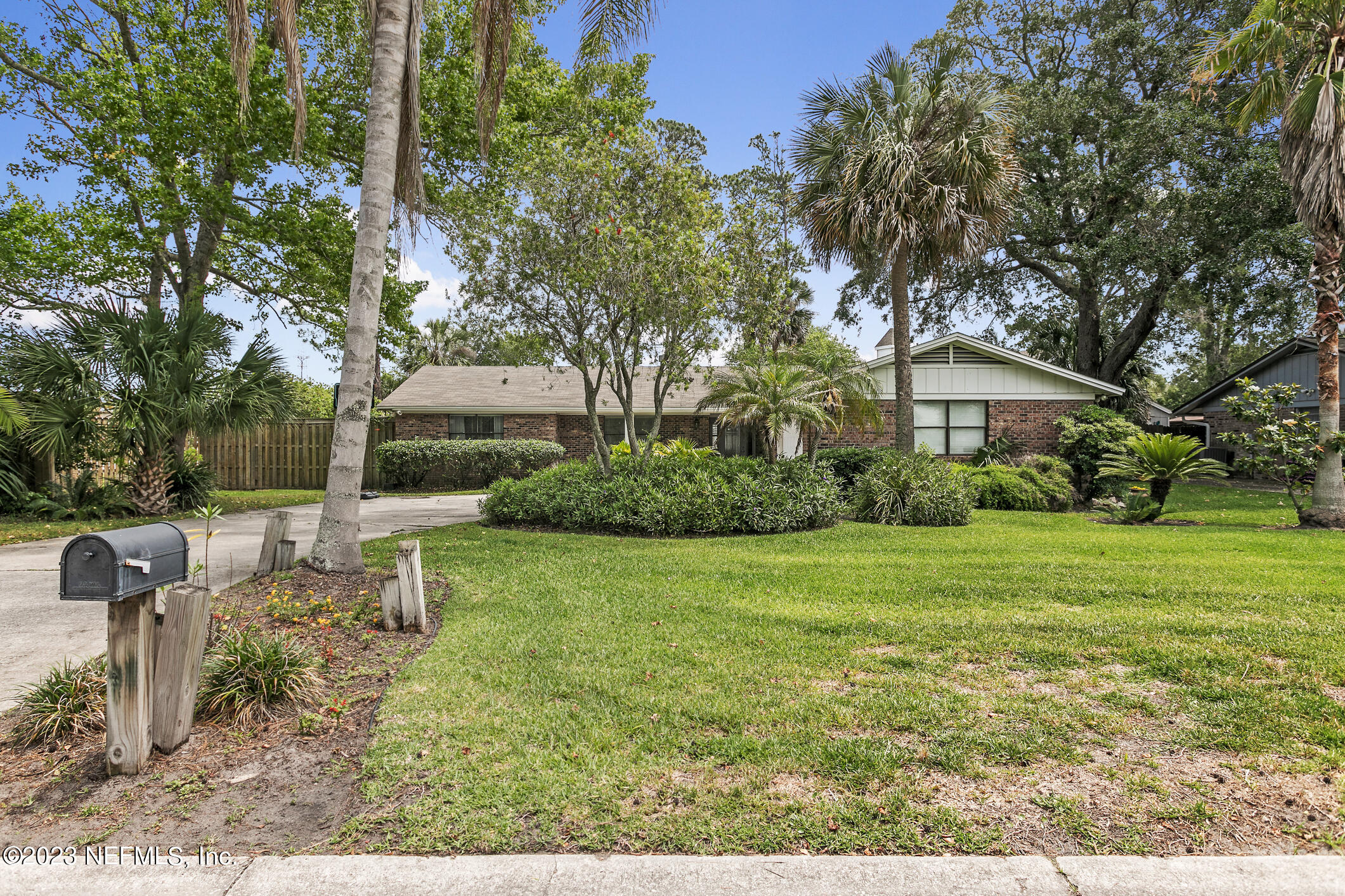 1 Hopson Road Jacksonville Beach, FL 32250 - Photo 52 of 58 a view of a backyard