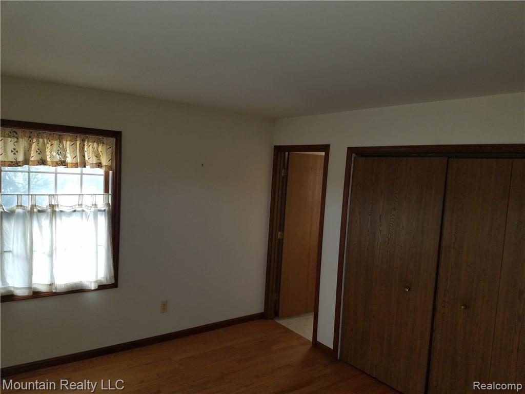 12100 Foley Road Emmett, MI 48022 - Photo 7 of 18 20181121_130640.jpg