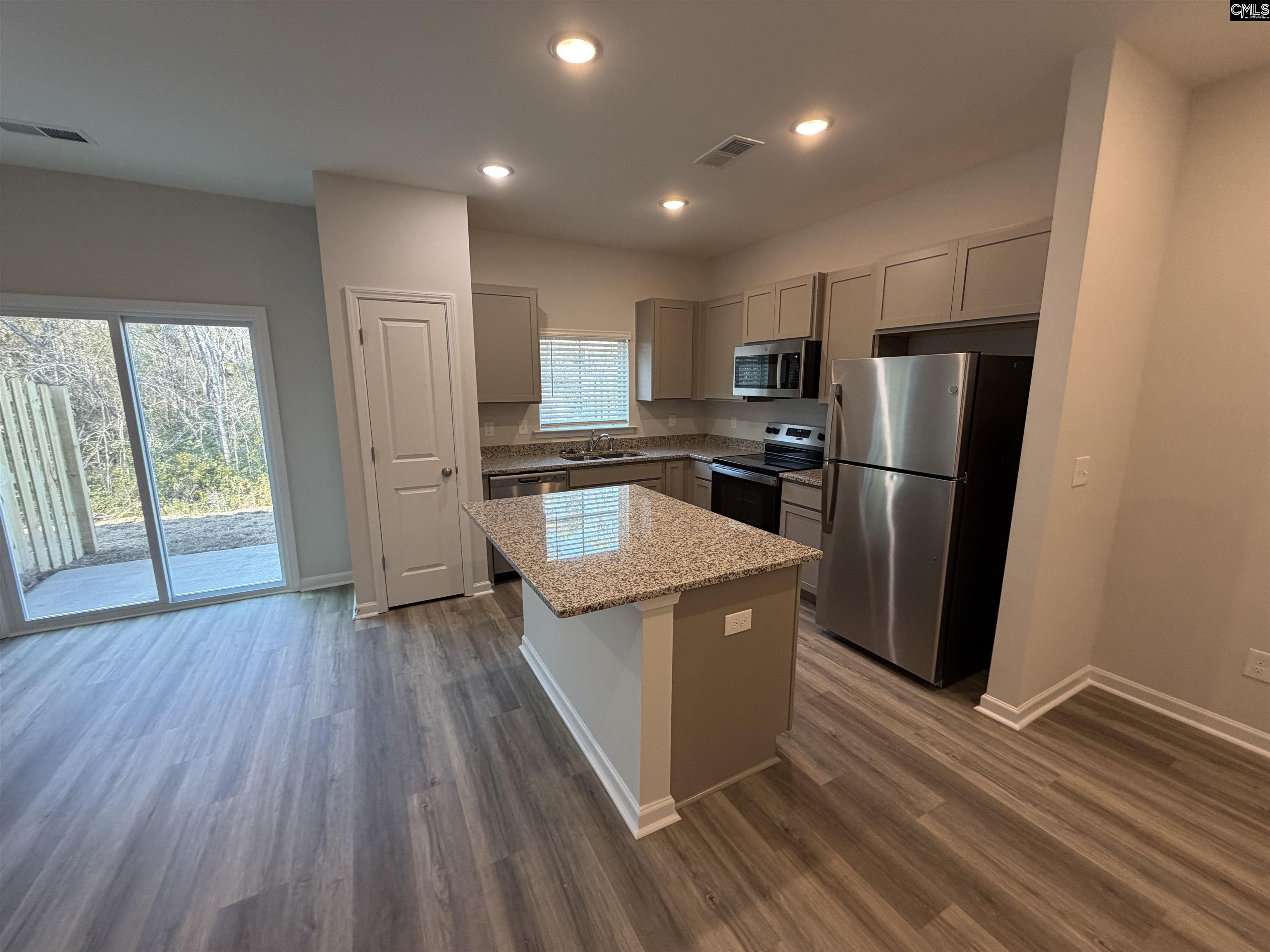 2041 Armada Road Columbia, SC 29229 - Photo 6 of 19