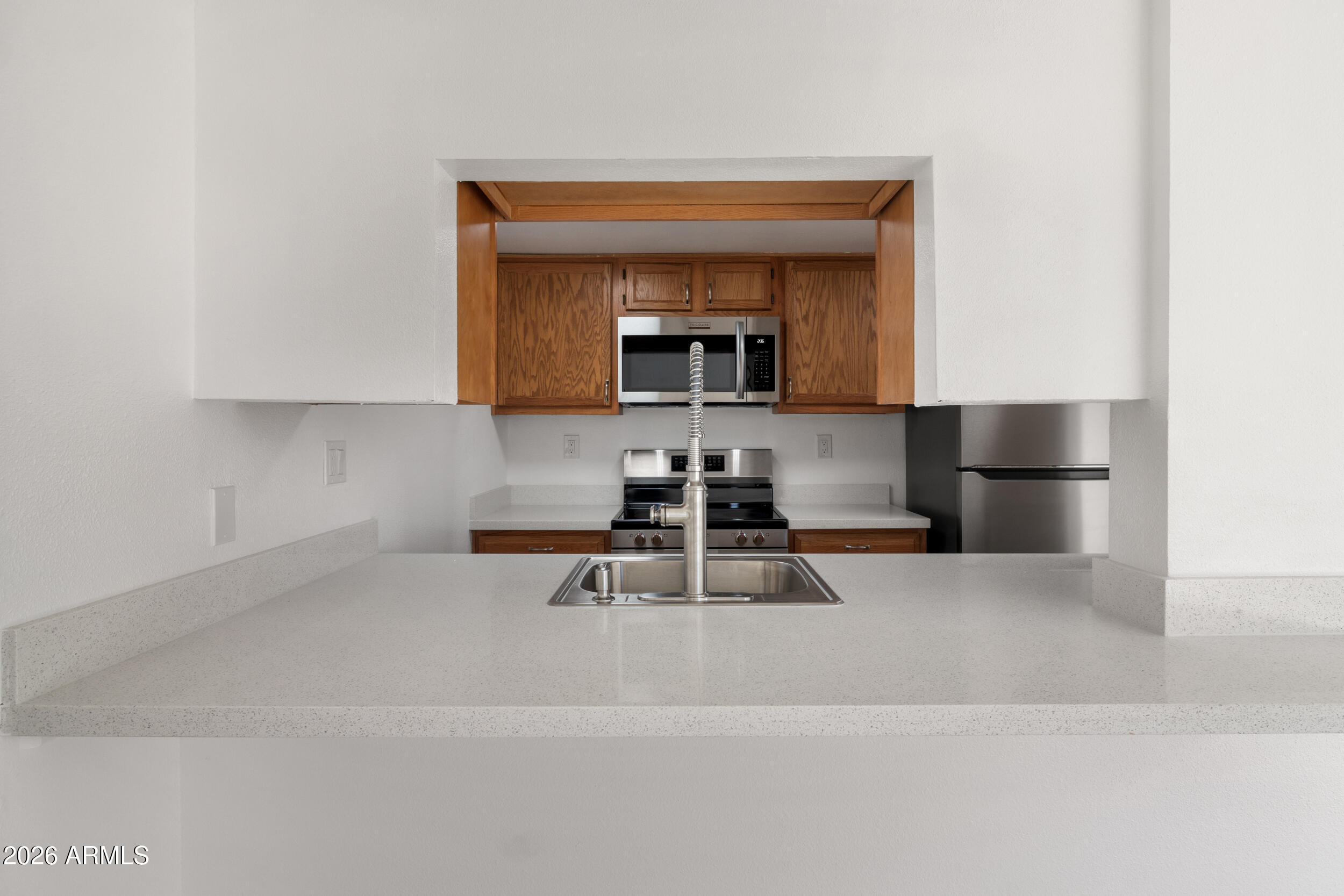 3033 East Devonshire Avenue, Unit 2005 Phoenix, AZ 85016 - Photo 12 of 58 IMG_9851