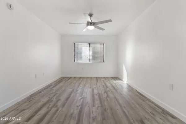 $199,000 | 3033 East Devonshire Avenue, Unit 2005, Phoenix, AZ 85016