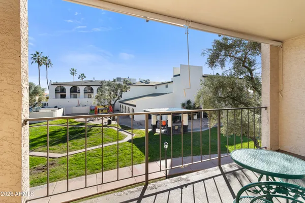 $199,000 | 3033 East Devonshire Avenue, Unit 2005, Phoenix, AZ 85016