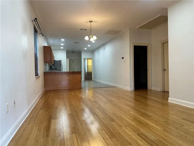 $2,000 | 2301 Washington Avenue, New Orleans, LA 70113