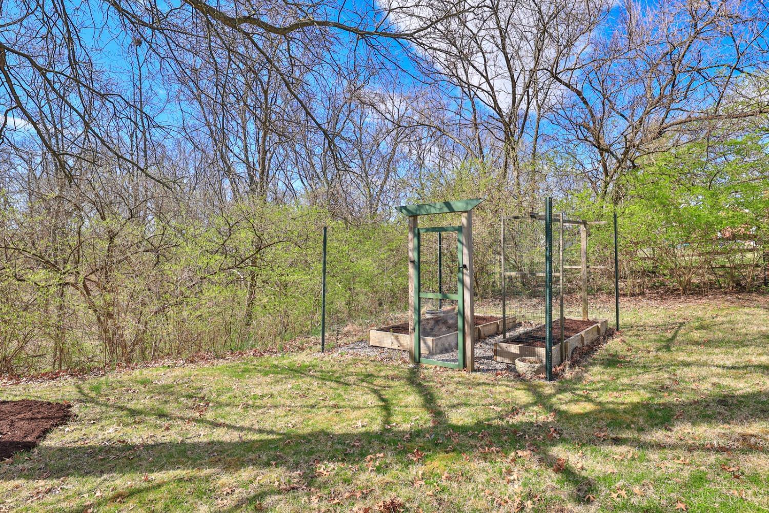 2683 Ebenezer Road Cincinnati, OH 45233 - Photo 49 of 51