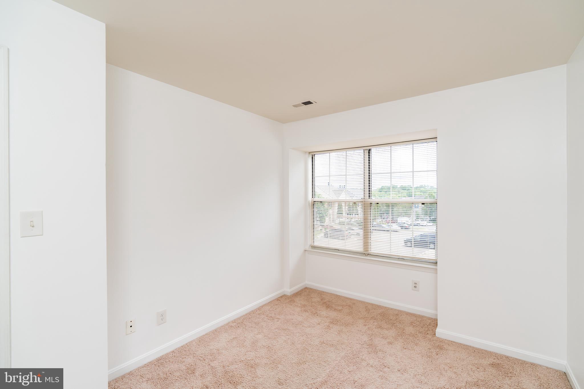 13482 Lock Loop Woodbridge, VA 22192 - Photo 16 of 31