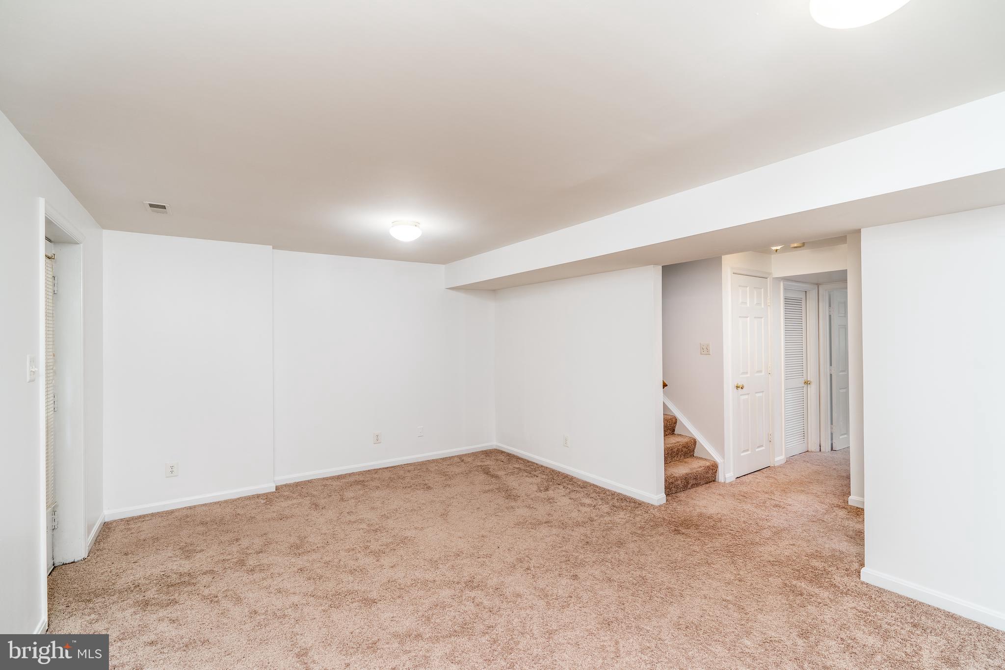 13482 Lock Loop Woodbridge, VA 22192 - Photo 21 of 31