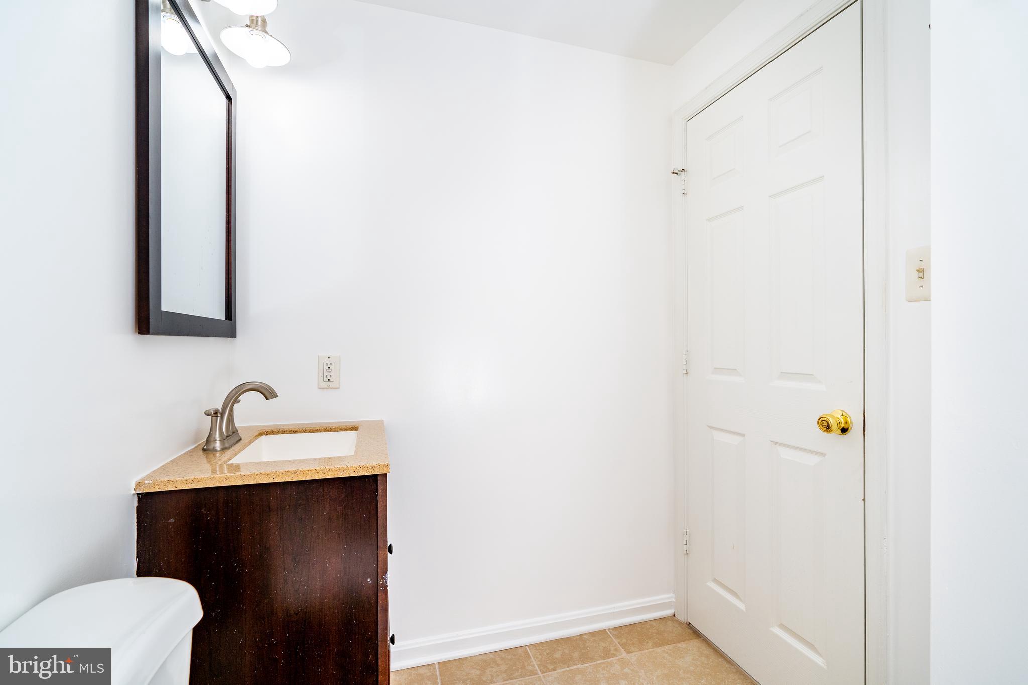 13482 Lock Loop Woodbridge, VA 22192 - Photo 28 of 31