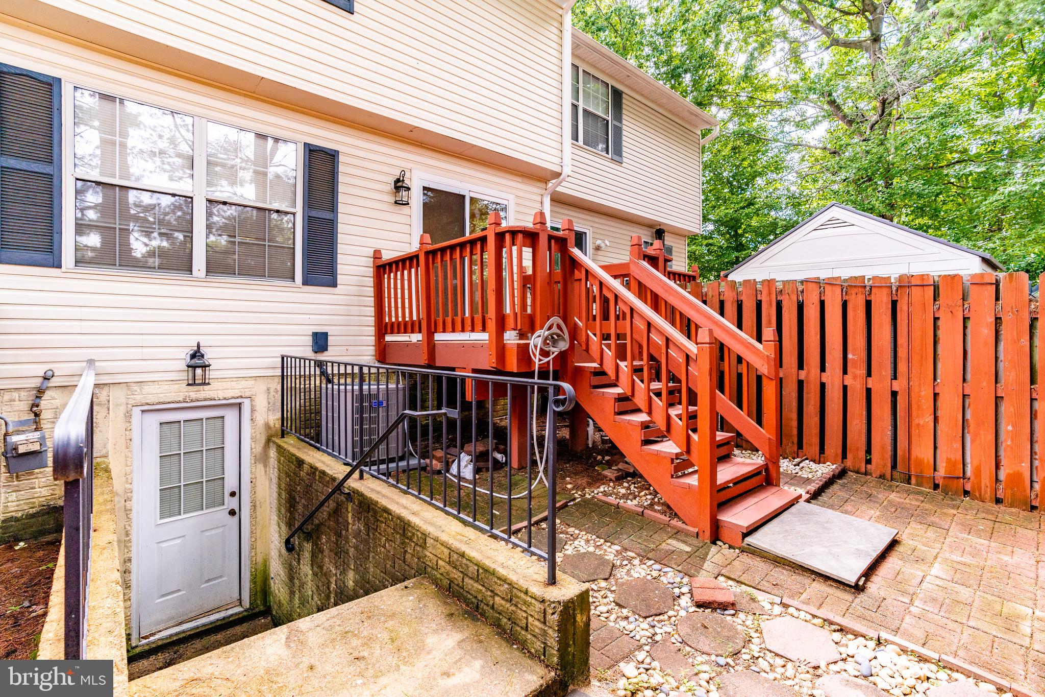 13482 Lock Loop Woodbridge, VA 22192 - Photo 29 of 31