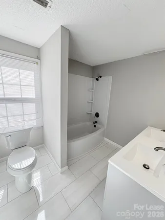 $2,200 | 204 Grey Road, Davidson, NC 28036