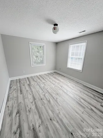 $2,200 | 204 Grey Road, Davidson, NC 28036