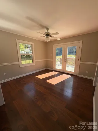 $2,200 | 204 Grey Road, Davidson, NC 28036