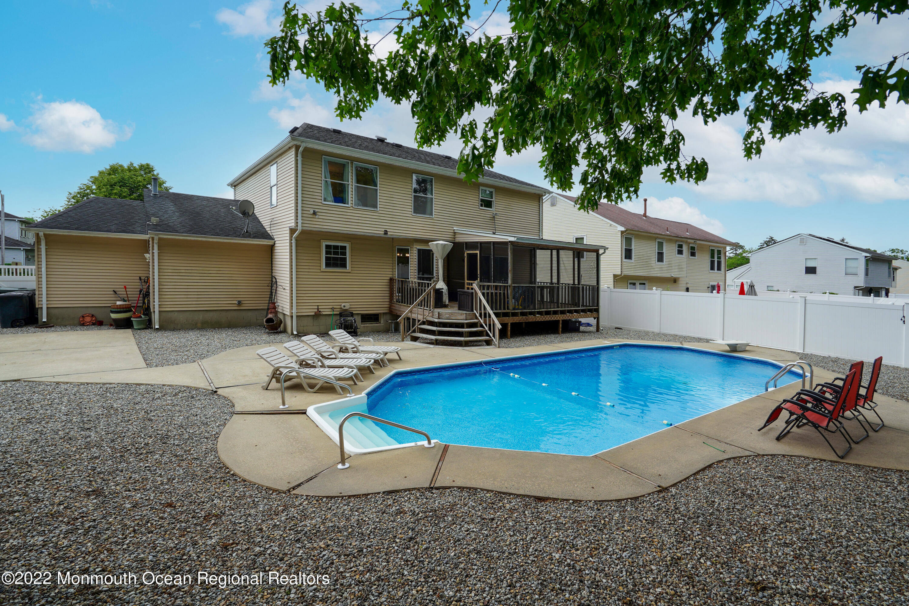 33 Metedeconk Road Howell, NJ 07731 - Photo 12 of 38 5 - BackyardPool1