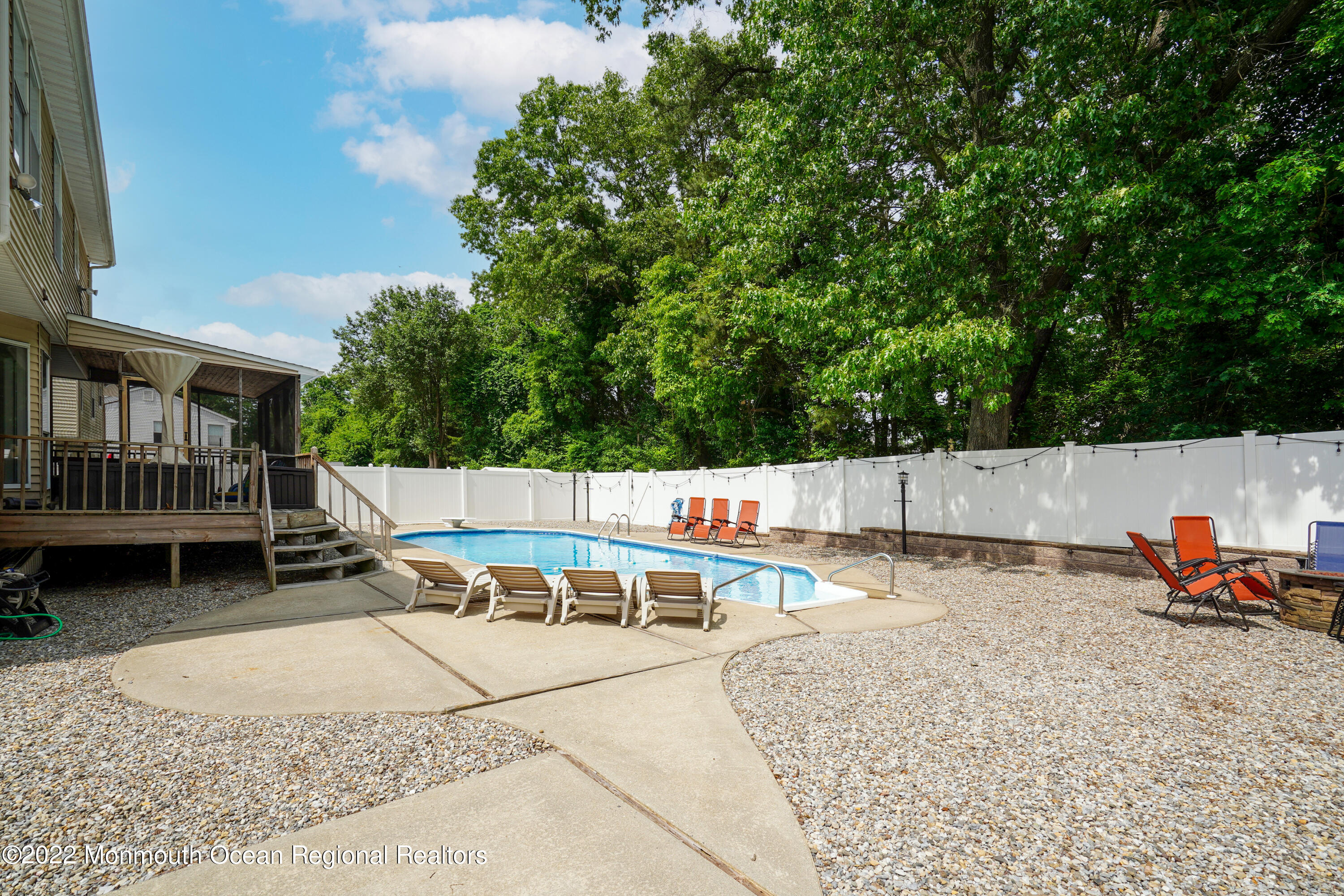 33 Metedeconk Road Howell, NJ 07731 - Photo 13 of 38 5 - BackyardPool2