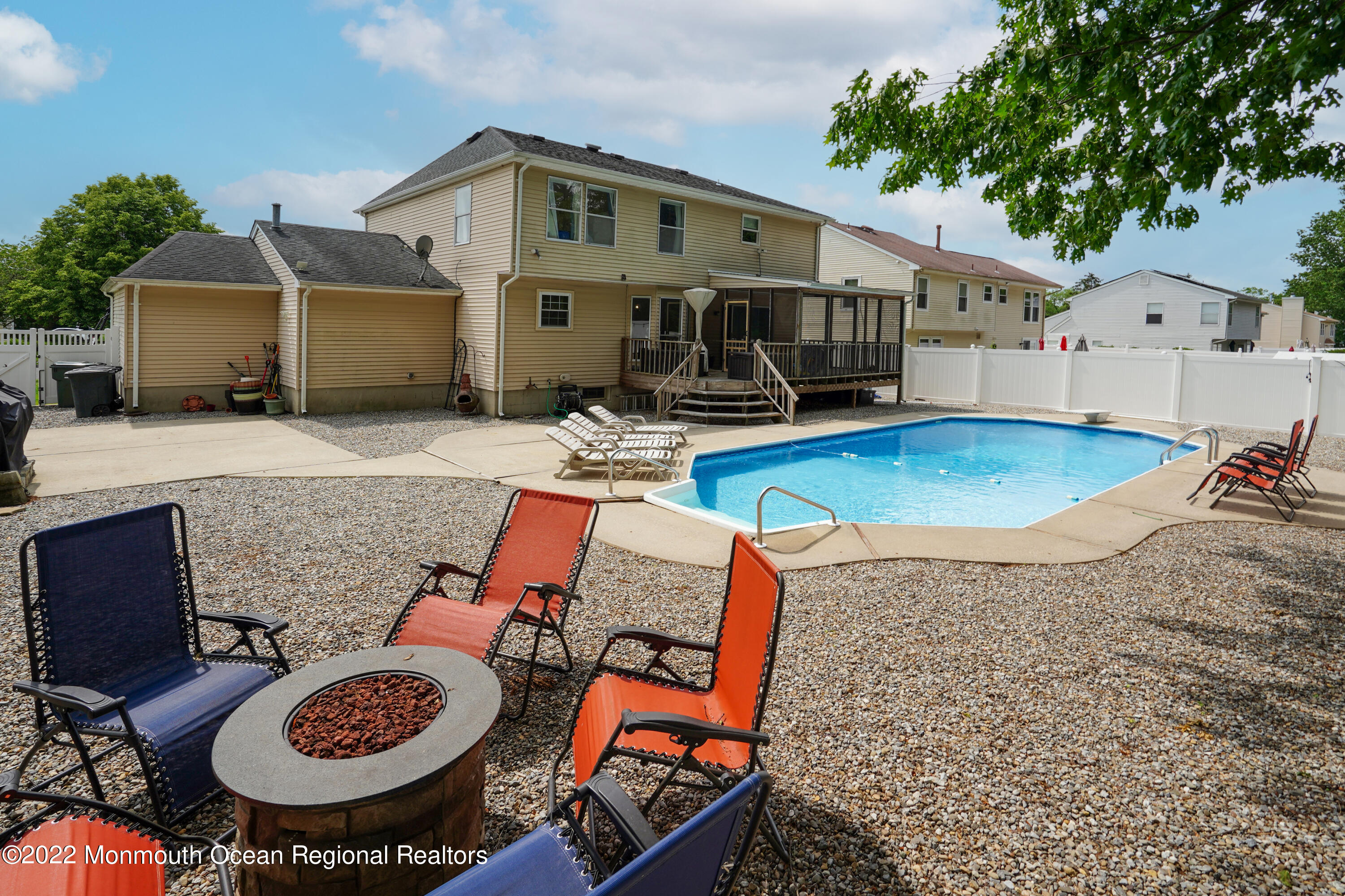 33 Metedeconk Road Howell, NJ 07731 - Photo 16 of 38 5 - BackyardPool5