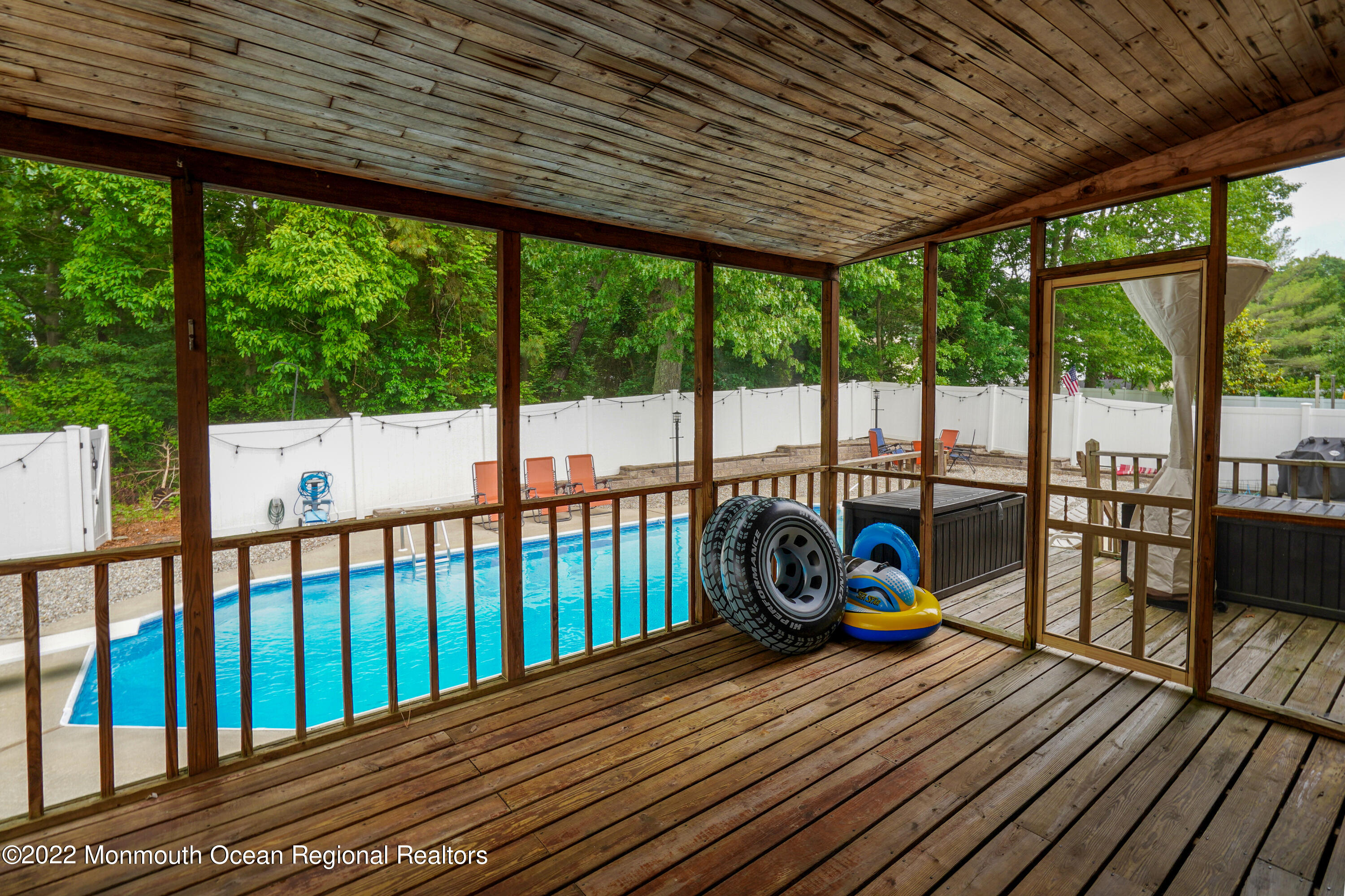 33 Metedeconk Road Howell, NJ 07731 - Photo 18 of 38 5 - BackyardPorch1