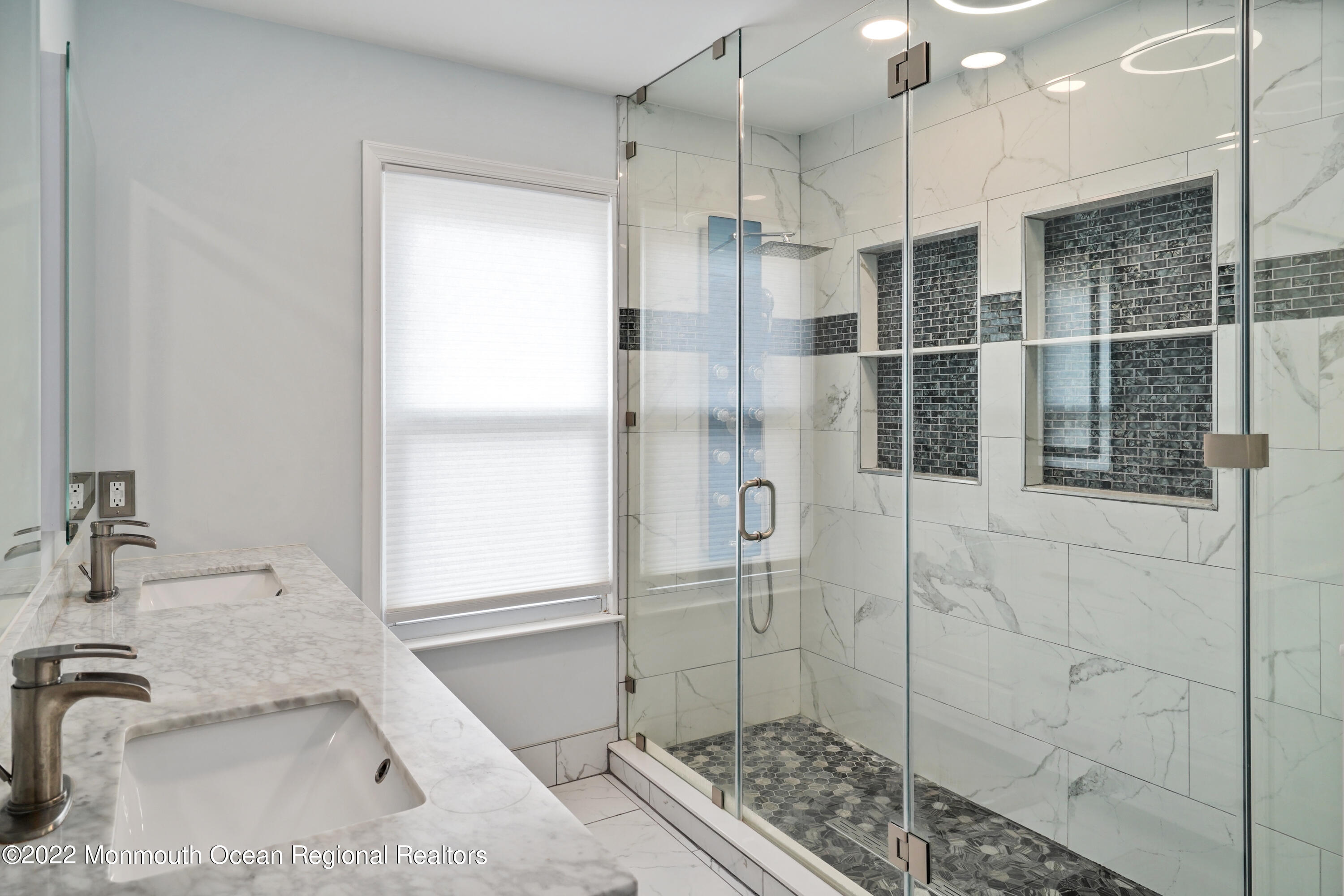 33 Metedeconk Road Howell, NJ 07731 - Photo 31 of 38 12 - MasterBath1