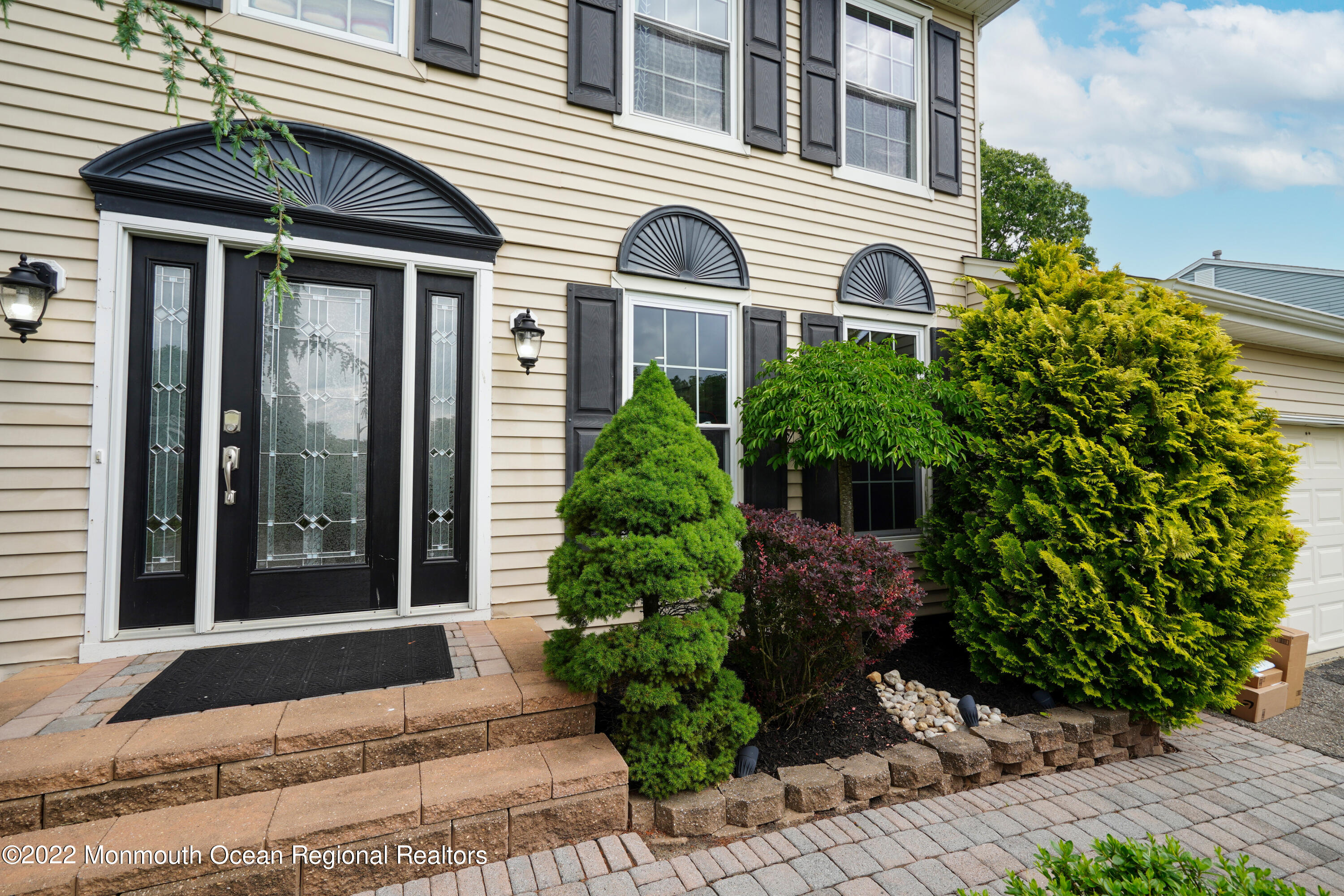 33 Metedeconk Road Howell, NJ 07731 - Photo 7 of 38 3 - Front closeup2