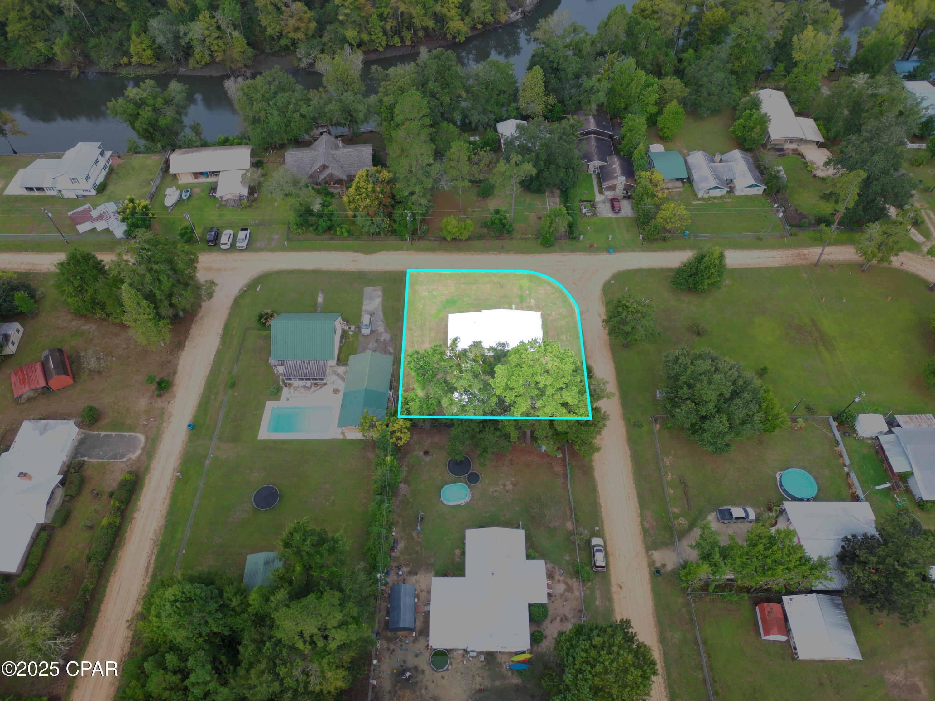 5227 Southeast Shellcracker Avenue Blountstown, FL 32424 - Photo 3 of 43