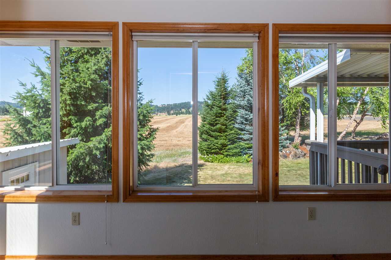 19919 North Austin Road Colbert, WA 99005 - Photo 5 of 47