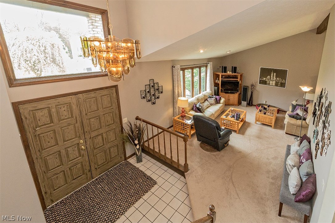 5009 Corliss Road Cleveland, OH 44124 - Photo 4 of 28 Gallery Image 4