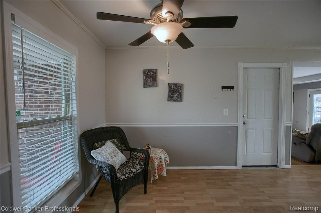 1440 Walnut Ridge Circle Canton, MI 48187 - Photo 8 of 30 9-Breakfast Nook 2nd View.jpg
