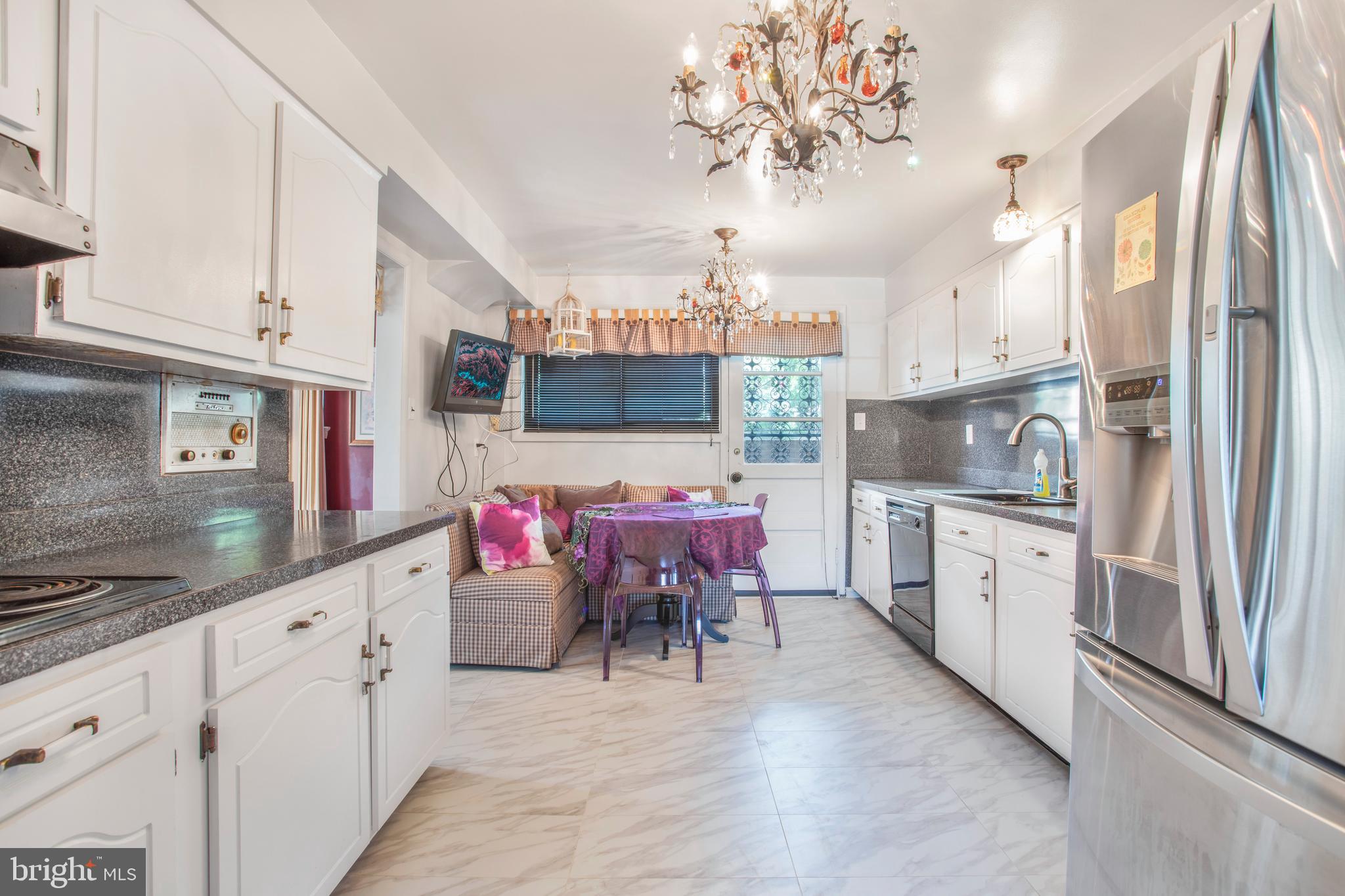 6012 Riggs Road Hyattsville, MD 20783 - Photo 11 of 98 Kitchen