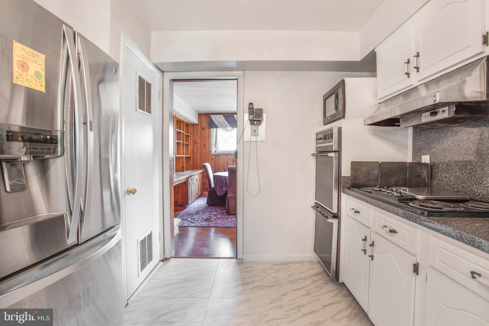 6012 Riggs Road Hyattsville, MD 20783 - Photo 16 of 98 Kitchen