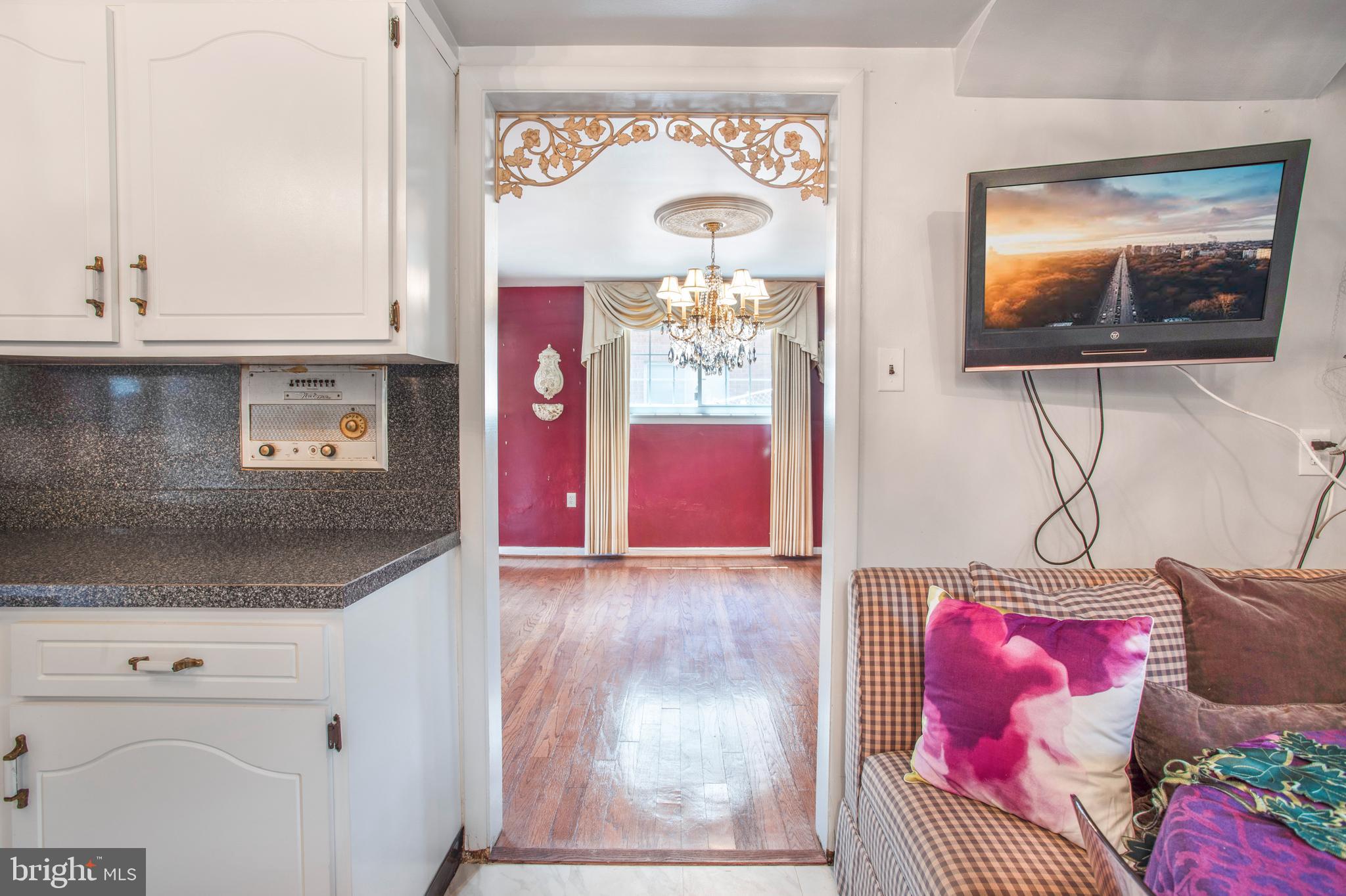 6012 Riggs Road Hyattsville, MD 20783 - Photo 17 of 98 Kitchen