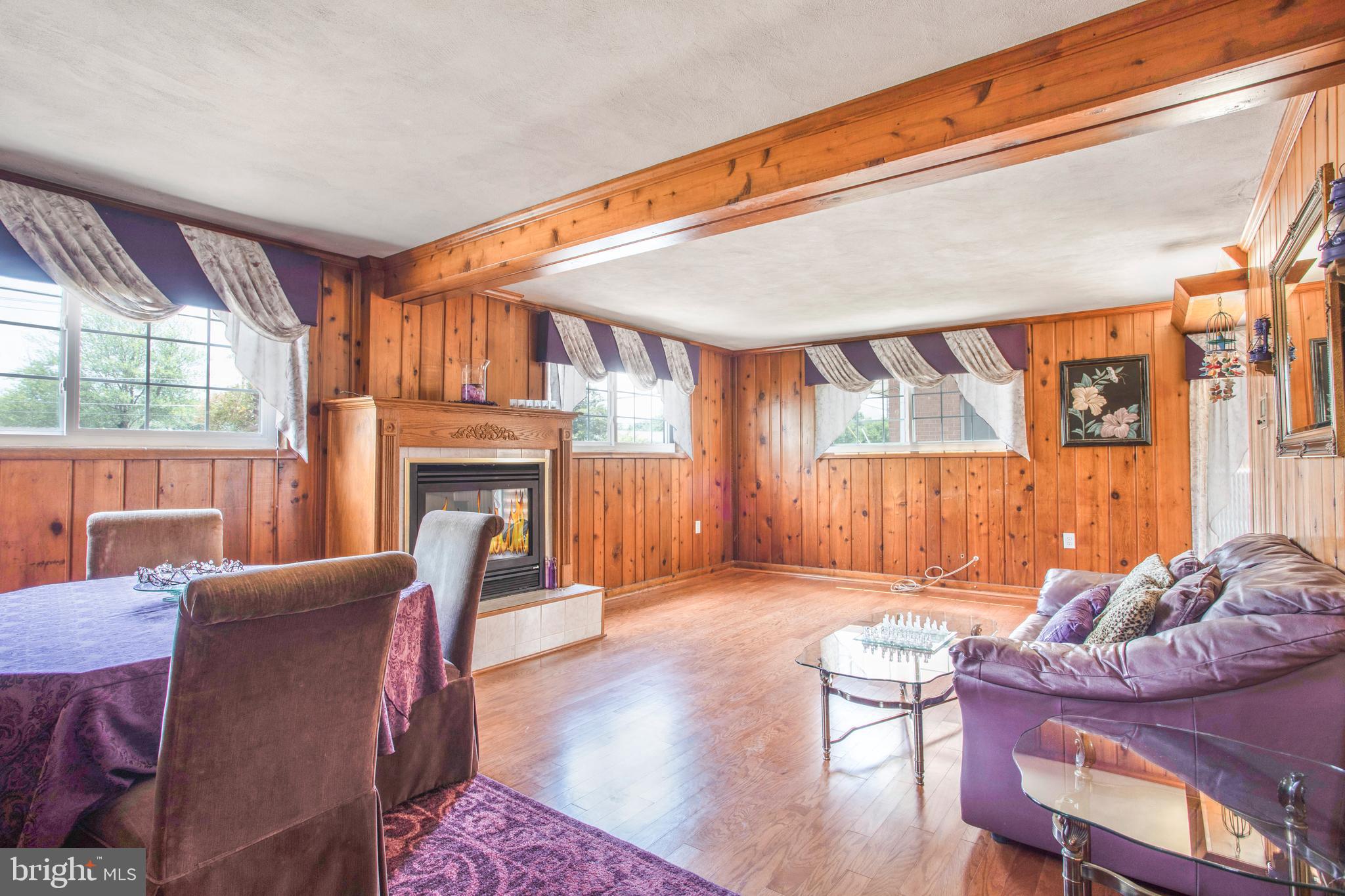 6012 Riggs Road Hyattsville, MD 20783 - Photo 22 of 98 Family Room
