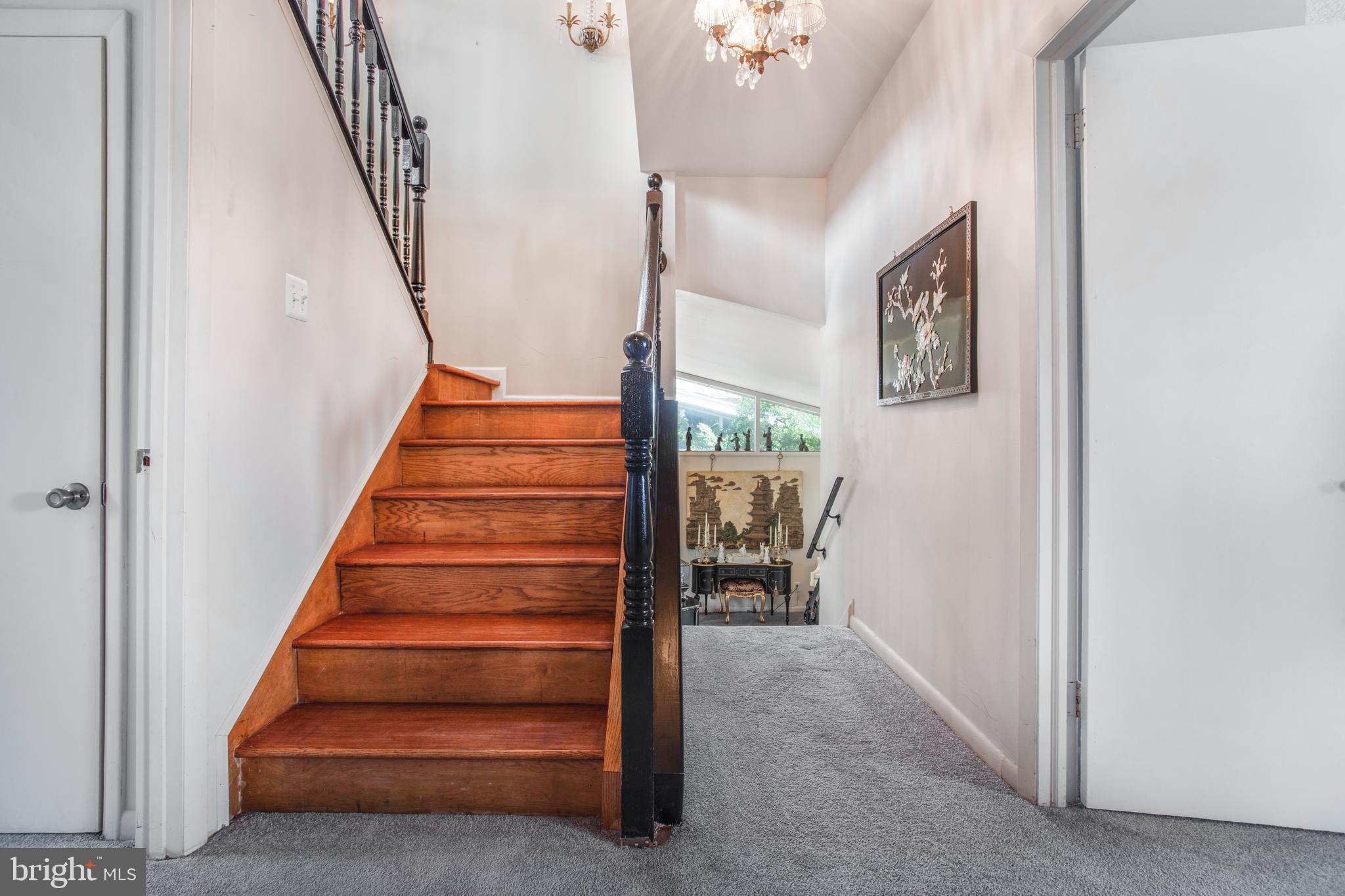 6012 Riggs Road Hyattsville, MD 20783 - Photo 55 of 98 Stairs to Penthouse Suite