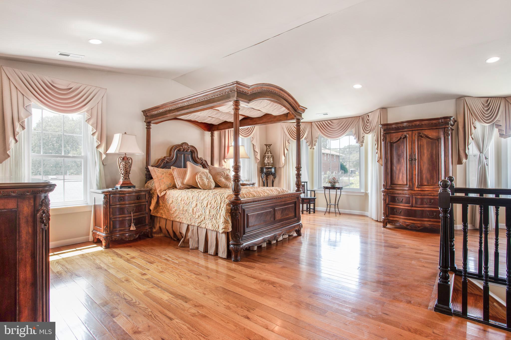6012 Riggs Road Hyattsville, MD 20783 - Photo 59 of 98 4 Penthouse Bedroom Suite