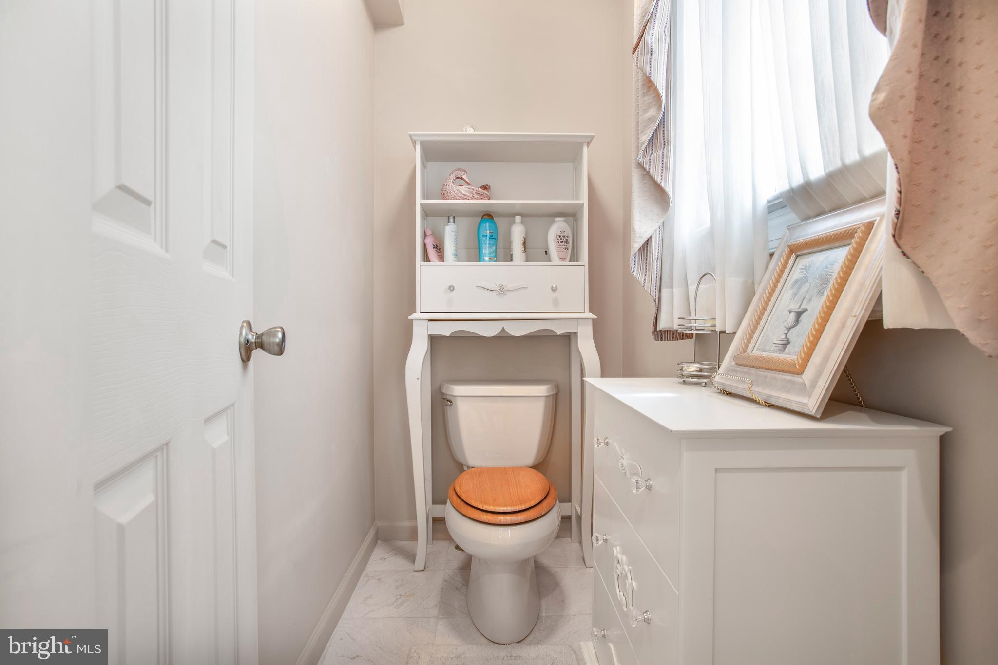 6012 Riggs Road Hyattsville, MD 20783 - Photo 73 of 98 Penthouse Suite Bathroom