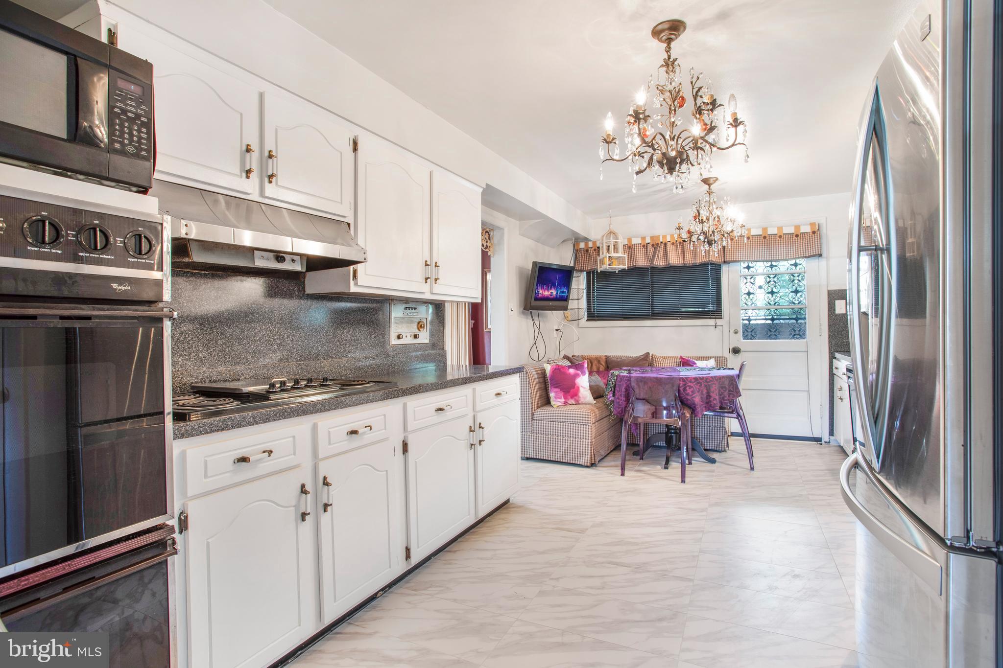 6012 Riggs Road Hyattsville, MD 20783 - Photo 10 of 98 Kitchen