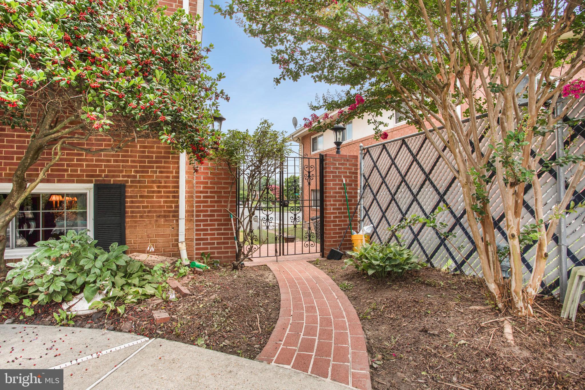 6012 Riggs Road Hyattsville, MD 20783 - Photo 93 of 98 Path to Front