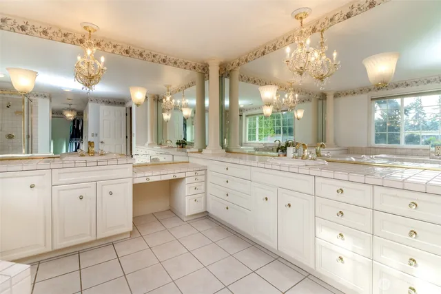 $1,200,000 | 8228 24th St Court West, University Place, WA 98466