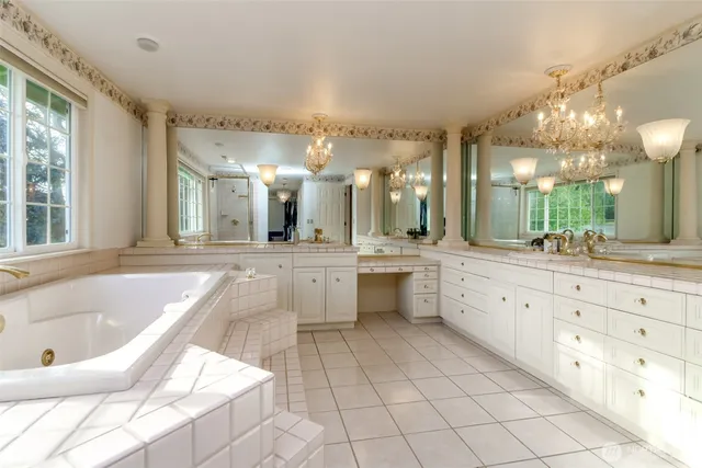 $1,200,000 | 8228 24th St Court West, University Place, WA 98466