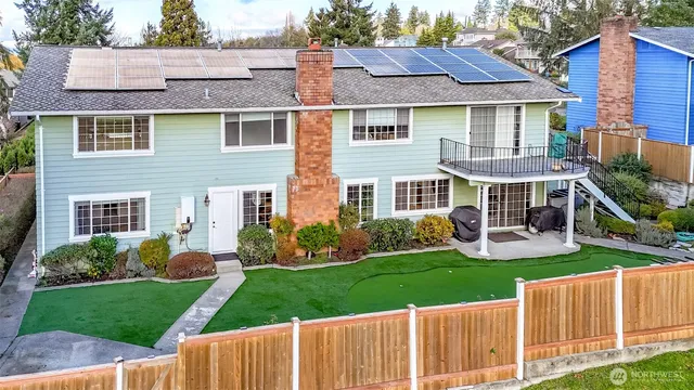 $1,200,000 | 8228 24th St Court West, University Place, WA 98466